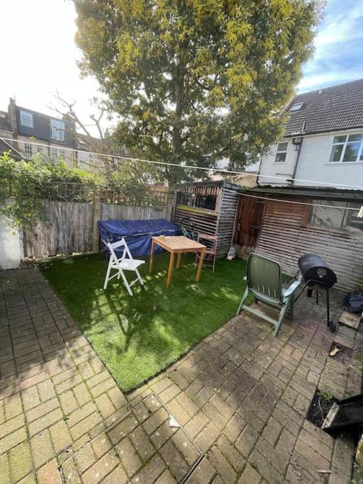Private Guest Rooms In Tooting Londres Exterior foto